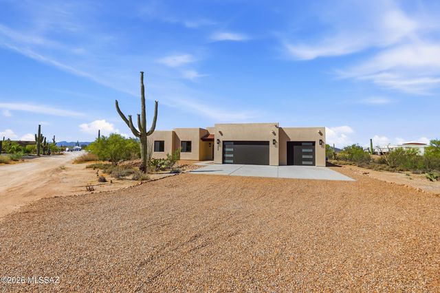 5659 W Desert Falcon Lane, Tucson, AZ 85742