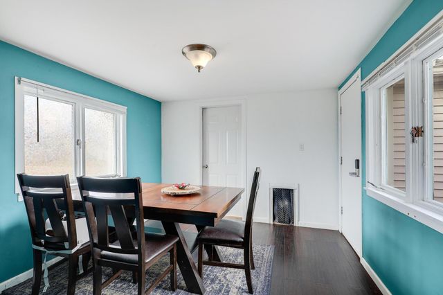 5301 Edgewood Avenue N, Crystal, MN 55428