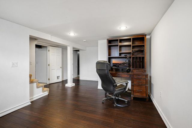 5301 Edgewood Avenue N, Crystal, MN 55428