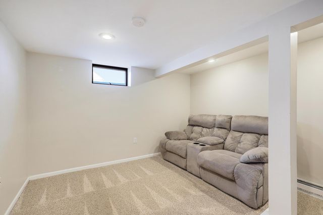 5301 Edgewood Avenue N, Crystal, MN 55428