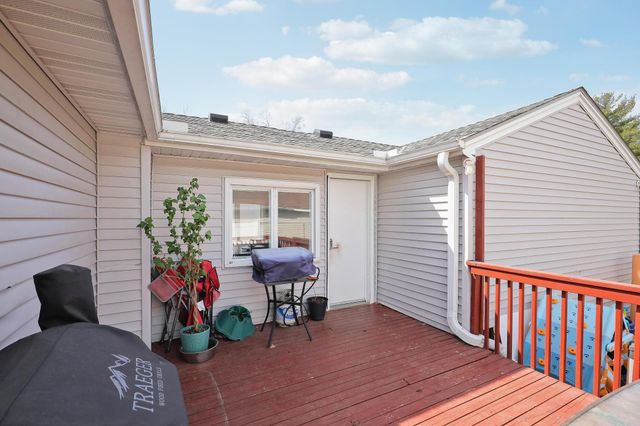 5301 Edgewood Avenue N, Crystal, MN 55428