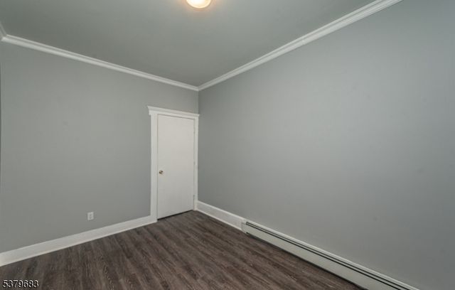 1099 Ringwood Ave, Wanaque Boro, NJ 07420