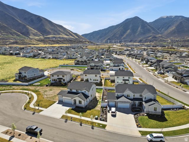 1353 W MAPLETON CT, Mapleton, UT 84664