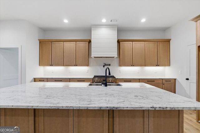 115 Oak Hill Circle, Eatonton, GA 31024