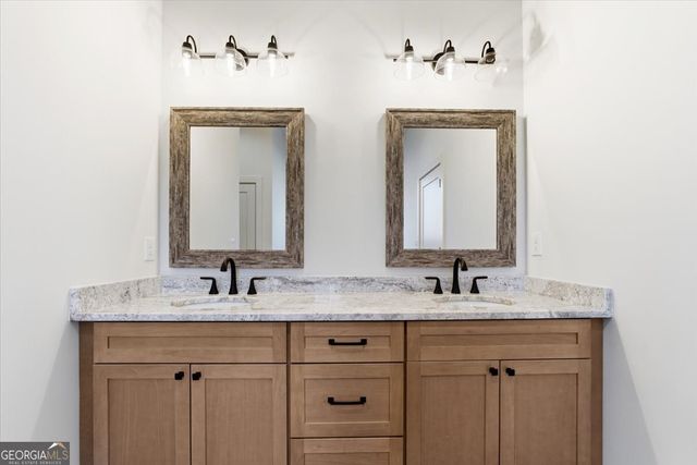 115 Oak Hill Circle, Eatonton, GA 31024