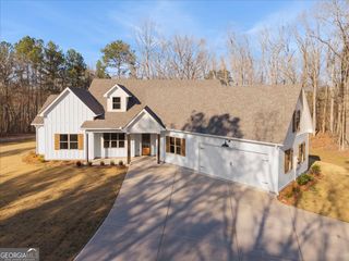 115 Oak Hill Circle, Eatonton, GA 31024