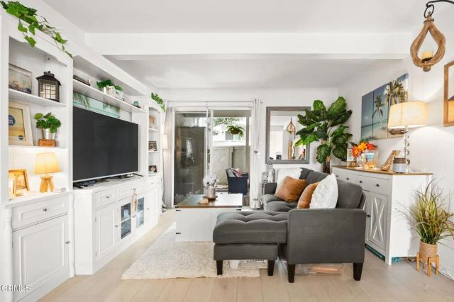 209 S Ventura Road 18, Port Hueneme, CA 93041