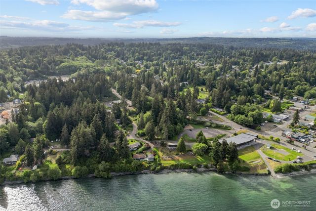 6582 NE Pear Street, Suquamish, WA 98392