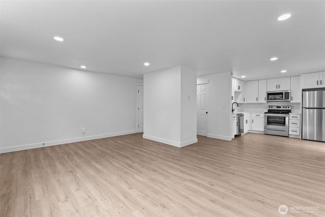 6582 NE Pear Street, Suquamish, WA 98392