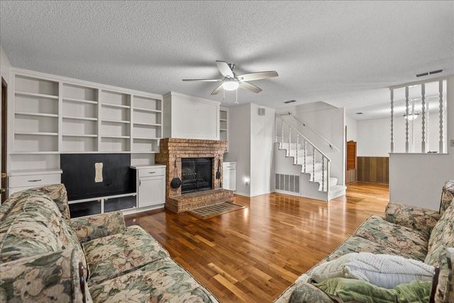 8960 County Road 505, Brazoria, TX 77422