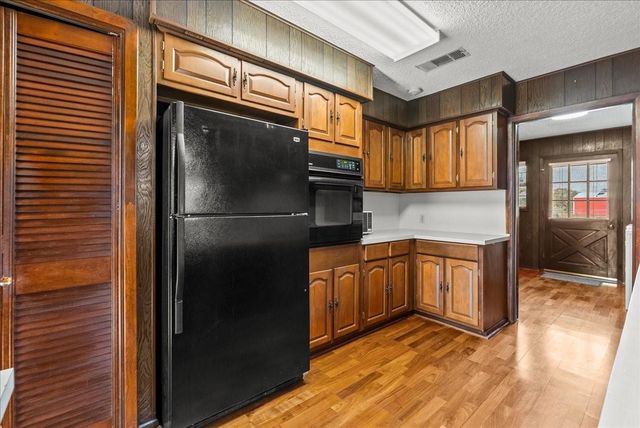 8960 County Road 505, Brazoria, TX 77422