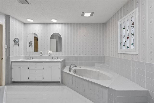 8960 County Road 505, Brazoria, TX 77422