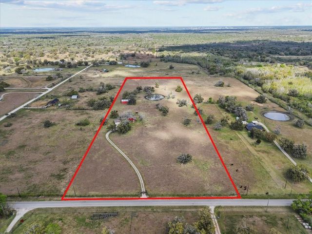 8960 County Road 505, Brazoria, TX 77422