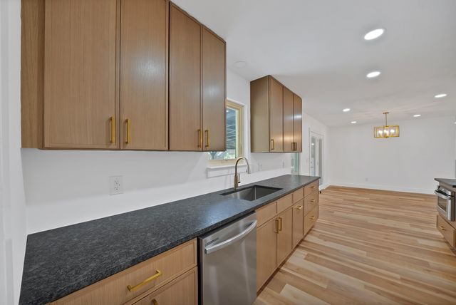 5617 Wharton Drive, Fort Worth, TX 76133