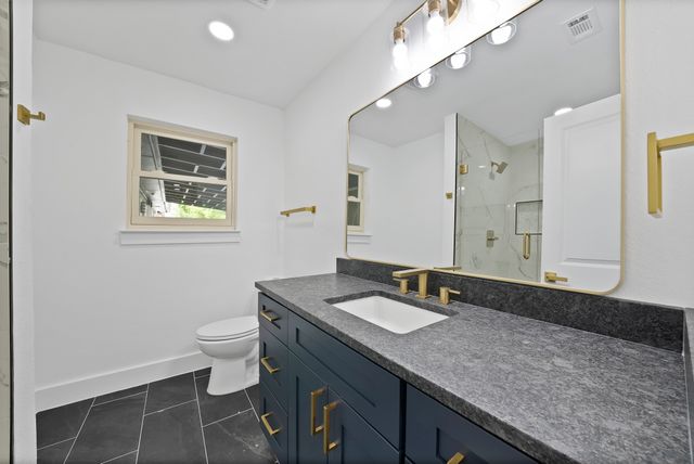 5617 Wharton Drive, Fort Worth, TX 76133