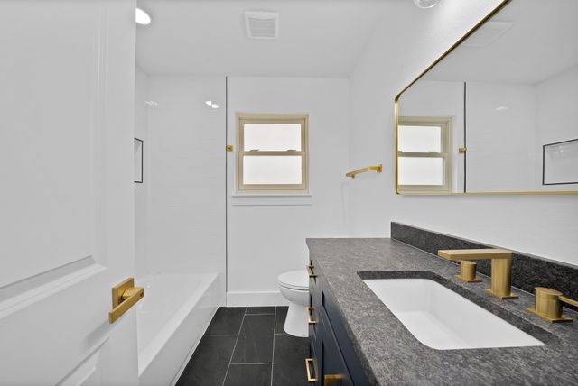 5617 Wharton Drive, Fort Worth, TX 76133