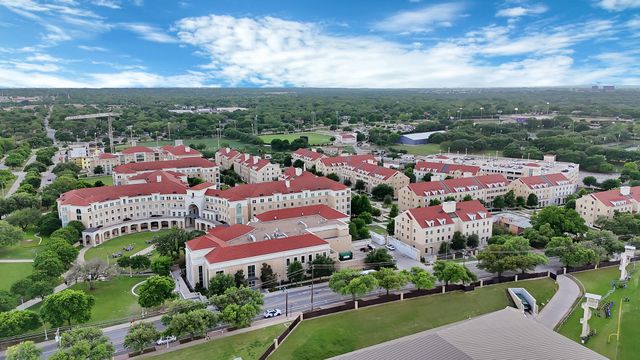 5617 Wharton Drive, Fort Worth, TX 76133