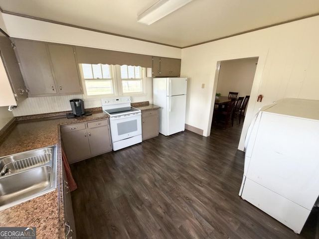2474 Highway 19 N, Thomaston, GA 30286
