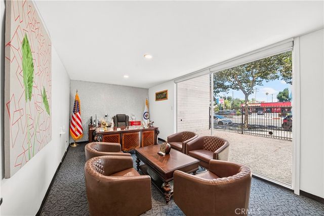 450 W Holt Avenue, Pomona, CA 91768