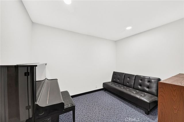 450 W Holt Avenue, Pomona, CA 91768