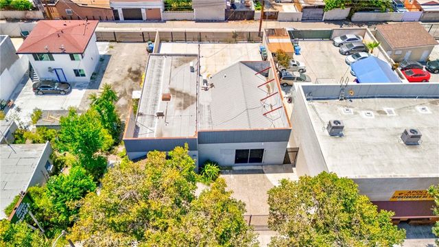 450 W Holt Avenue, Pomona, CA 91768