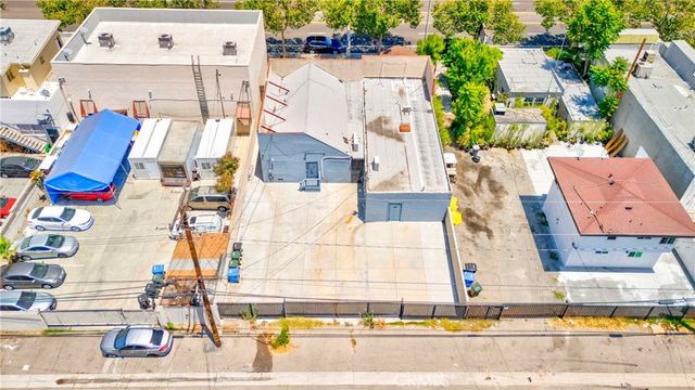 450 W Holt Avenue, Pomona, CA 91768
