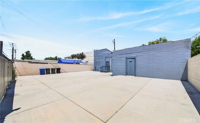 450 W Holt Avenue, Pomona, CA 91768