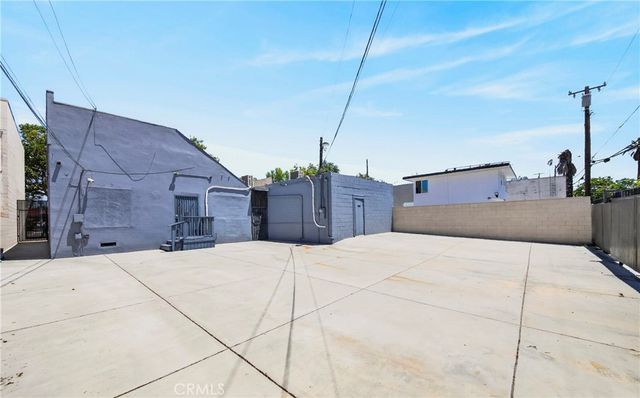 450 W Holt Avenue, Pomona, CA 91768