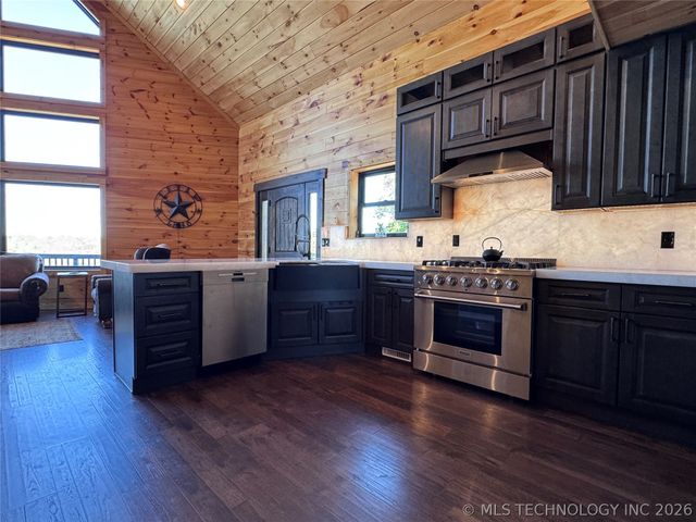 2217 Hidden Ridge Road, Eufaula, OK 74432