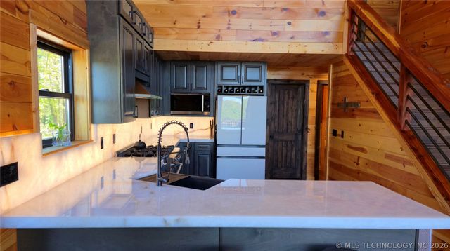 2217 Hidden Ridge Road, Eufaula, OK 74432