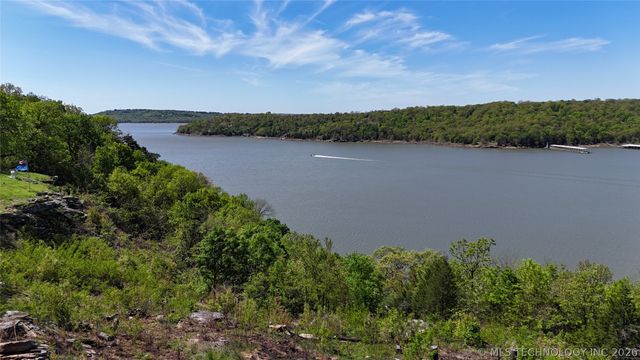 2217 Hidden Ridge Road, Eufaula, OK 74432