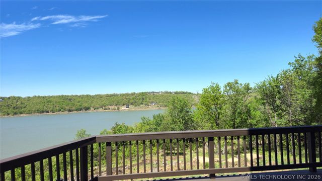 2217 Hidden Ridge Road, Eufaula, OK 74432