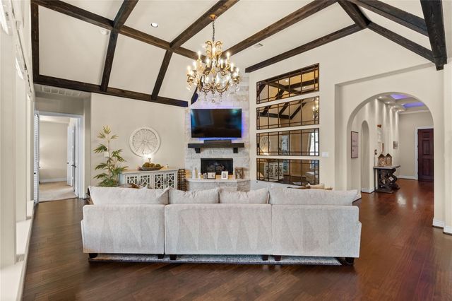 39 Camden Oaks Lane, Montgomery, TX 77356