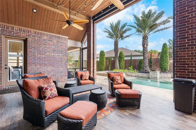 39 Camden Oaks Lane, Montgomery, TX 77356