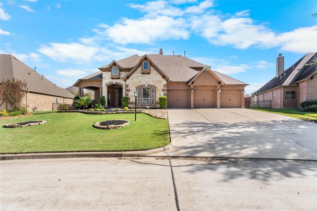 39 Camden Oaks Lane, Montgomery, TX 77356