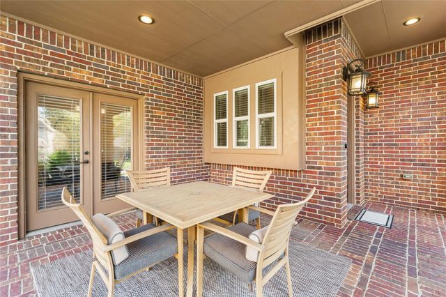 39 Camden Oaks Lane, Montgomery, TX 77356