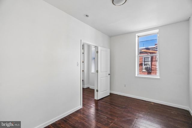 1765 WATERLOO ST, Philadelphia, PA 19122
