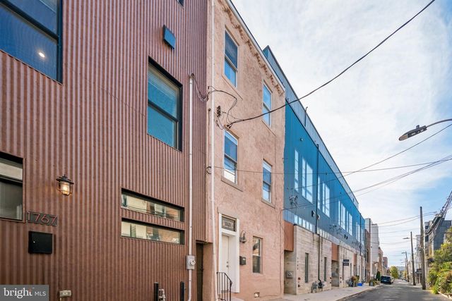 1765 WATERLOO ST, Philadelphia, PA 19122