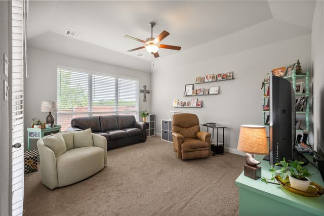 1921 Middleton Drive, Mansfield, TX 76063