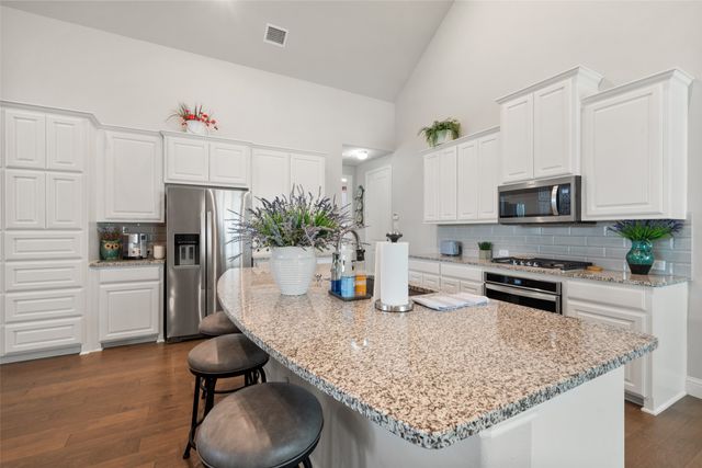 1921 Middleton Drive, Mansfield, TX 76063