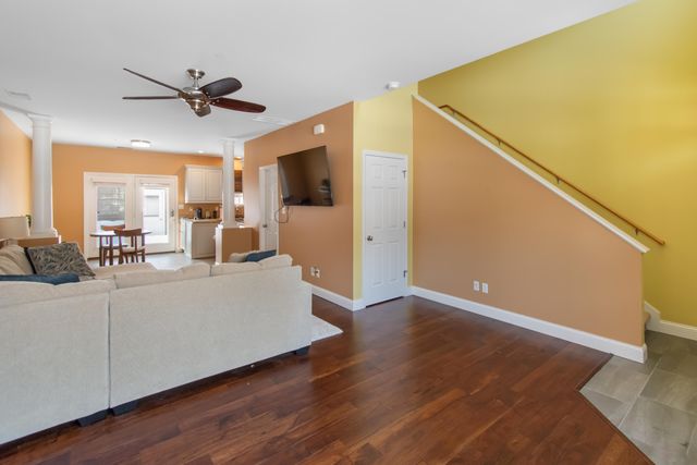 11828 Broadway, Crown Point, IN 46307