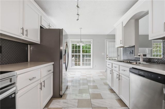36 Elmwood Place NE, Cartersville, GA 30121