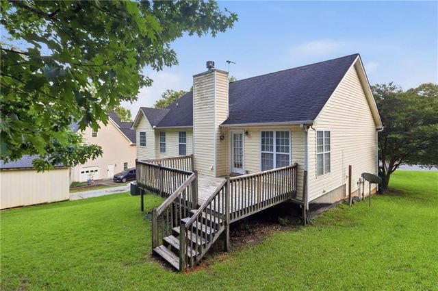 36 Elmwood Place NE, Cartersville, GA 30121