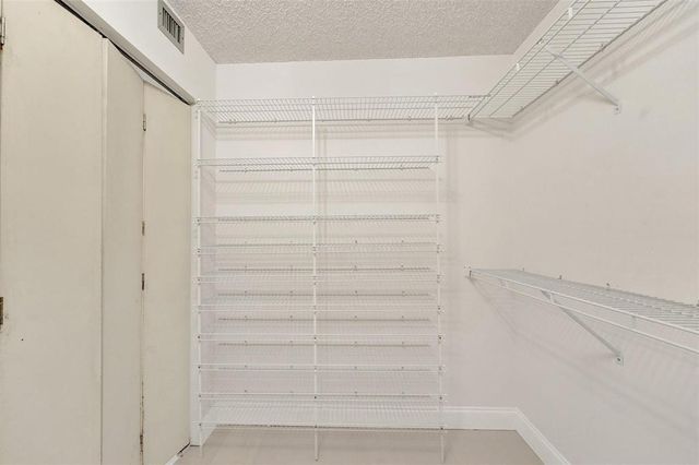 1000 Saint Charles Place 305, Pembroke Pines, FL 33026