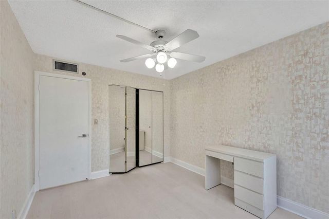 1000 Saint Charles Place 305, Pembroke Pines, FL 33026