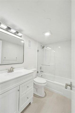 1000 Saint Charles Place 305, Pembroke Pines, FL 33026