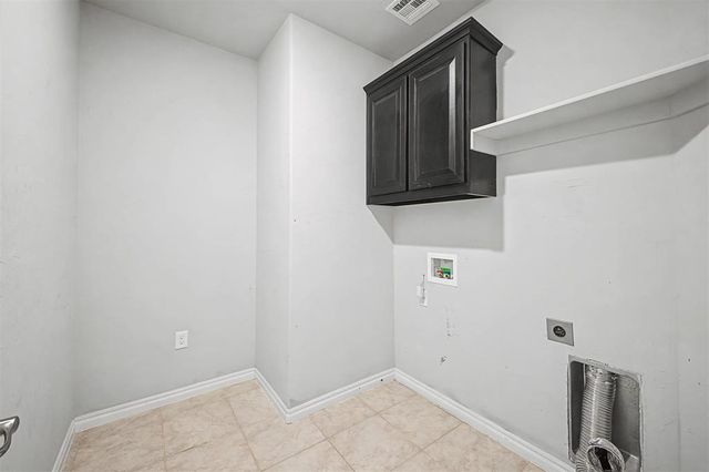 11220 SW 36th Street, Yukon, OK 73099