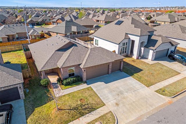 11220 SW 36th Street, Yukon, OK 73099