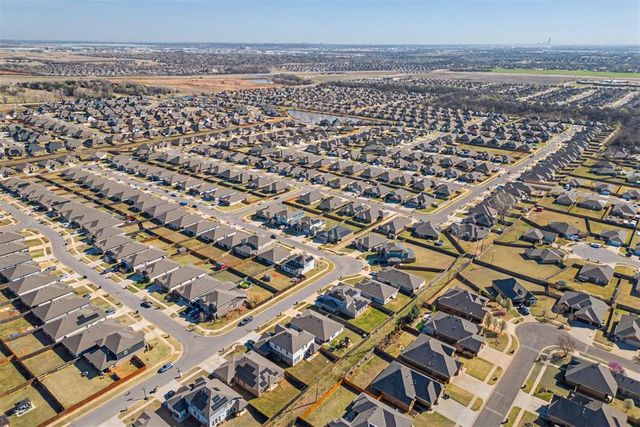 11220 SW 36th Street, Yukon, OK 73099