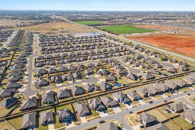 11220 SW 36th Street, Yukon, OK 73099